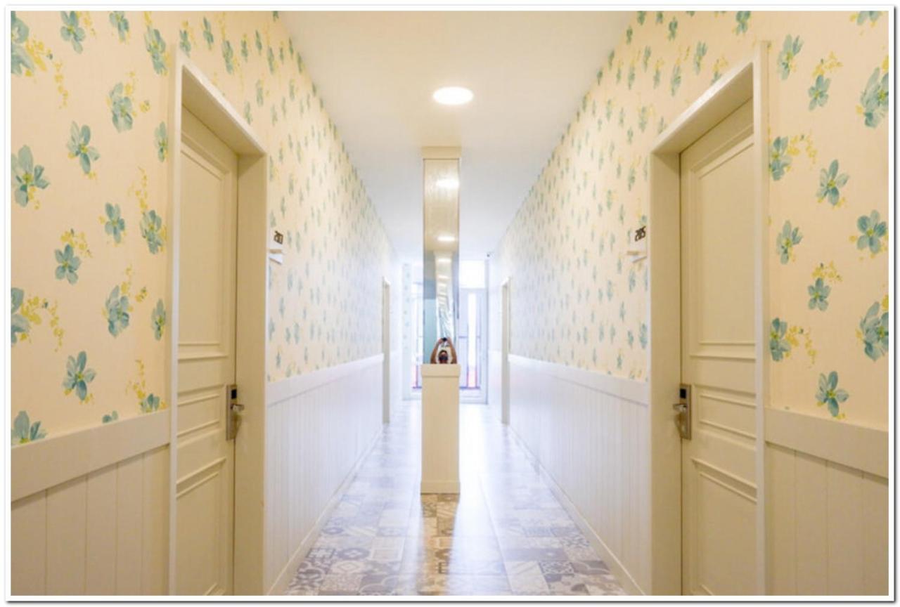 Reddoorz Plus @ Madukoro Raya Semarang Dış mekan fotoğraf